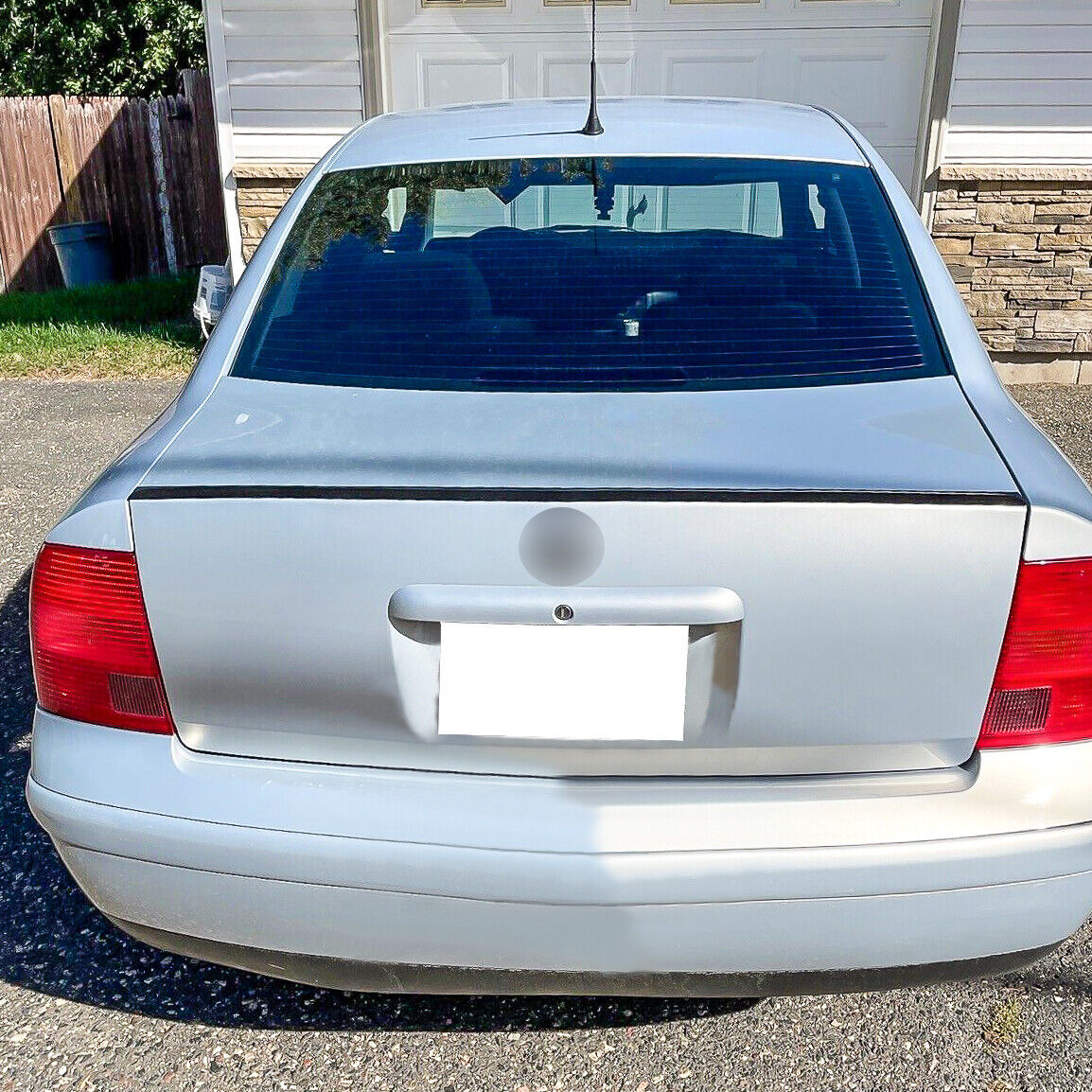 Fyralip Y21 Painted Trunk Lip Spoiler For Volkswagen Passat B5